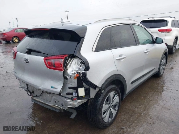 2019 Kia Niro Plug-In Hybrid EX with VIN KNDCD3LD6K5251211, listed as a IAAI auction lot 41536497 with NaN miles. Bid and sale history available at carsss.com. Image 4.