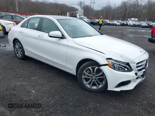 2015 Mercedes-Benz C-Class C 300 Luxury with VIN 55SWF4KBXFU052095, listed as a IAAI auction lot 41792142 with 104,177 mi miles. Bid and sale history available at carsss.com. Image 1.