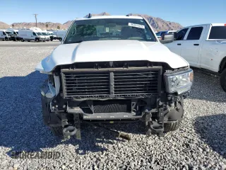 2022 Ram 2500 Tradesman with VIN 3C6UR4CJ7NG270629, listed as a Copart auction lot 46321675 with 61,448 mi miles and Salvage title. Bid and sale history available at DreamBid. Image 5.