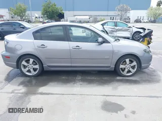 2006 Mazda 3 s with VIN JM1BK324261432113, listed as a IAAI auction lot 41944322 with 173,715 mi miles and . Bid and sale history available at DreamBid. Image 14.