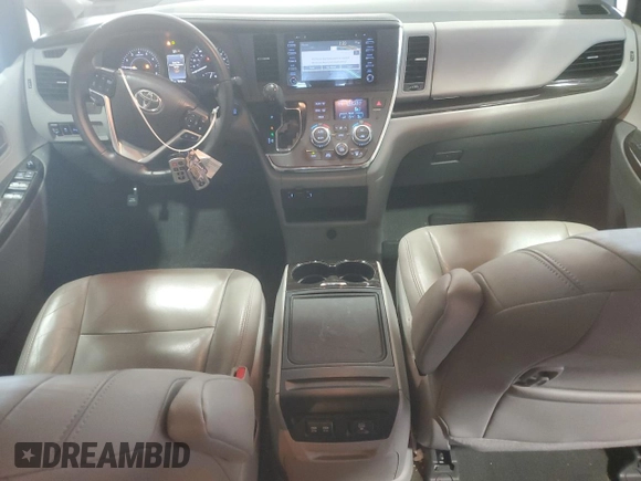2018 Toyota Sienna XLE Auto Access Seat with VIN 5TDYZ3DC3JS933081, listed as a Copart auction lot 57483265 with 50,764 mi miles and Salvage title. Bid and sale history available at DreamBid. Image 8.