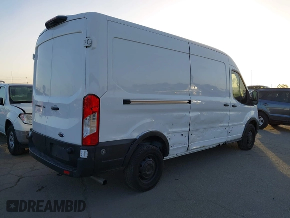 2023 Ford Transit Cargo with VIN 1FTBR1C8XPKC07287, listed as a IAAI auction lot 41247582 with 12,776 mi miles and . Bid and sale history available at DreamBid. Image 4.
