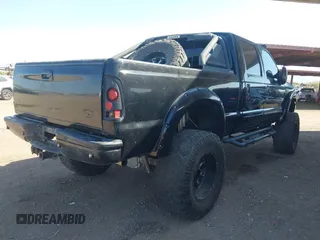 2004 Ford F-250 XL с VIN 1FTNW21S94EA74607, выставлен на аукционе IAAI как лот 42424306 с пробегом 195 879 миль миль и . История ставок и продаж доступна на DreamBid. Изображение 4.