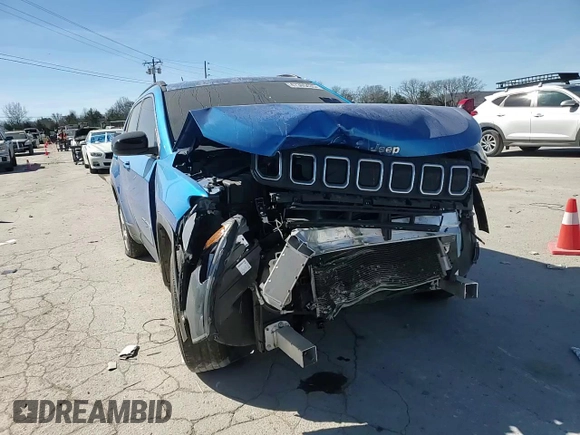 2022 Jeep Compass Latitude with VIN 3C4NJDBB3NT231753, listed as a Copart auction lot 47305435 with 53,864 mi miles and Salvage title. Bid and sale history available at DreamBid. Image 11.