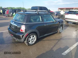 2012 MINI Hardtop with VIN WMWSU3C50CT185690, listed as a IAAI auction lot 42367571 with 63,303 mi miles and . Bid and sale history available at DreamBid. Image 4.