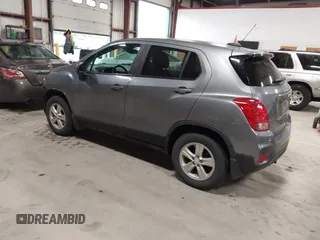 2020 Chevrolet Trax LS z VIN 3GNCJNSB8LL183510, wystawiony jako IAAI lot #42198485 z przebiegiem 115 502 mil mil oraz . Historia ofert i sprzedaży dostępna na DreamBid. Obrazek 3.