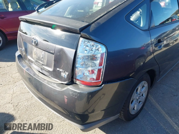 2008 Toyota Prius with VIN JTDKB20U483448432, listed as a IAAI auction lot 41641285 with 183,754 mi miles. Bid and sale history available at carsss.com. Image 6.