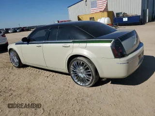 2005 Chrysler 300 with VIN 2C3AA53G55H182941, listed as a Copart auction lot 67077814 with 152,446 mi miles and Salvage Title. Bid and sale history available at carsss.com. Image 2.