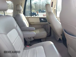 2004 Ford Expedition Eddie Bauer with VIN 1FMFU17L04LA90805, listed as a IAAI auction lot 41610927 with 245,847 mi miles and . Bid and sale history available at DreamBid. Image 8.