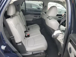 2024 Honda Pilot EX-L 8 Passenger with VIN 5FNYG1H43RB040972, listed as a Copart auction lot 47807115 with 8,930 mi miles and Salvage Title. Bid and sale history available at carsss.com. Image 11.