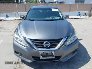 2017 Nissan Altima SV z VIN 1N4AL3AP0HC220571, wystawiony jako IAAI lot #42164901 z przebiegiem 94 218 mil mil oraz . Historia ofert i sprzedaży dostępna na DreamBid. Obrazek 12.