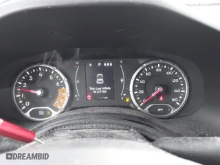 2019 Jeep Renegade Sport with VIN ZACNJBAB2KPJ83085, listed as a IAAI auction lot 41582293 with 1 mi miles. Bid and sale history available at carsss.com. Image 7.