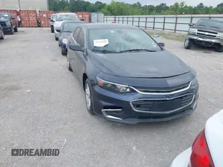 2016 Chevrolet Malibu LS z VIN 1G1ZB5ST6GF271151, wystawiony jako IAAI lot #42149683 z przebiegiem 180 023 mil mil oraz . Historia ofert i sprzedaży dostępna na DreamBid. Obrazek 1.
