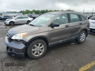 2009 Honda CR-V LX z VIN 5J6RE48339L025785, wystawiony jako Copart lot #55818725 z przebiegiem 128 150 mil mil oraz Szkoda całkowita • Salvage title. Historia ofert i sprzedaży dostępna na DreamBid. Obrazek 1.