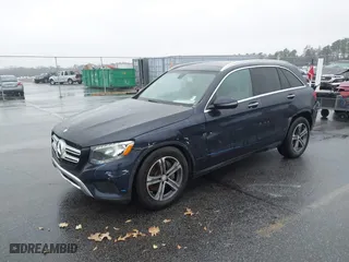 2017 Mercedes-Benz GLC with VIN WDC0G4KB5HF165854, listed as a IAAI auction lot 41544541 with 116,325 mi miles. Bid and sale history available at carsss.com. Image 17.