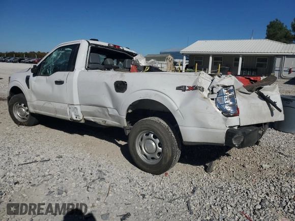 2022 Ford F-150 XL with VIN 1FTMF1EB5NKE26035, listed as a Copart auction lot 76379644 with 21,168 mi miles and Salvage title. Bid and sale history available at DreamBid. Image 2.
