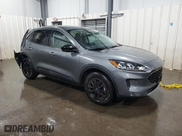 2022 Ford Escape SE z VIN 1FMCU9G64NUA92273, wystawiony jako Copart lot #72925194 z przebiegiem 40 114 mil mil oraz Szkoda całkowita • Salvage title. Historia ofert i sprzedaży dostępna na DreamBid. Obrazek 4.
