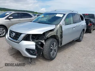 2018 Nissan Pathfinder SV with VIN 5N1DR2MM8JC650965, listed as a IAAI auction lot 42673823 with 113,611 mi miles and . Bid and sale history available at DreamBid. Image 18.