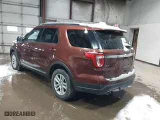 2018 Ford Explorer XLT with VIN 1FM5K8D83JGB29076, listed as a IAAI auction lot 41597170 with 139,152 mi miles. Bid and sale history available at carsss.com. Image 3.