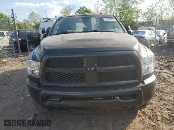 2017 Ram 2500 Tradesman with VIN 3C6UR5CJ4HG625198, listed as a Copart auction lot 55960565 with 183,362 mi miles and Clean title. Bid and sale history available at DreamBid. Image 5.