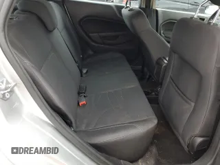 2017 Ford Fiesta SE z VIN 3FADP4EJ1HM149439, wystawiony jako Copart lot #48703265 z przebiegiem 98 708 mil mil oraz Szkody całkowita. Historia ofert i sprzedaży dostępna na DreamBid. Obrazek 10.