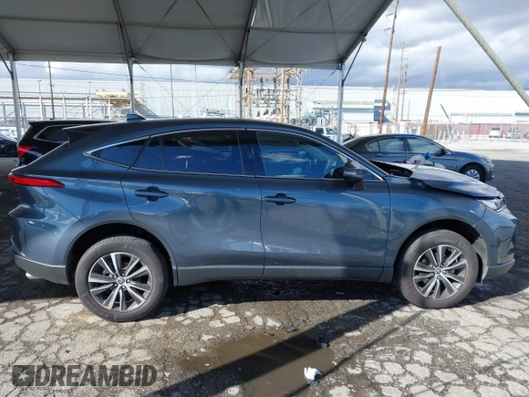 2023 Toyota Venza LE with VIN JTEAAAAH3PJ122265, listed as a IAAI auction lot 41795647 with 33,994 mi miles and . Bid and sale history available at DreamBid. Image 13.