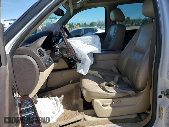 2010 GMC Yukon Denali with VIN 1GKUCEEF1AR226651, listed as a Copart auction lot 46990055 with 214,750 mi miles and Salvage Title. Bid and sale history available at carsss.com. Image 7.