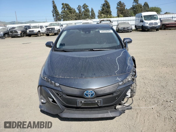 2017 Toyota Prius Plus z VIN JTDKARFP8H3049813, wystawiony jako Copart lot #54939645 z przebiegiem 132 604 mil mil oraz Szkoda całkowita • Salvage title. Historia ofert i sprzedaży dostępna na DreamBid. Obrazek 5.