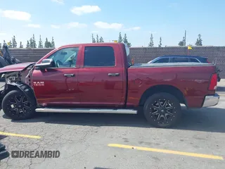 2016 Ram 1500 Tradesman z VIN 1C6RR6KM5GS216044, wystawiony jako IAAI lot #42149524 z przebiegiem 93 723 mil mil oraz . Historia ofert i sprzedaży dostępna na DreamBid. Obrazek 14.
