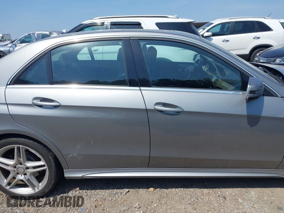 2014 Mercedes-Benz E 350 Sport with VIN WDDHF5KB5EA897093, listed as a IAAI auction lot 42152144 with 120,627 mi miles and . Bid and sale history available at DreamBid. Image 13.