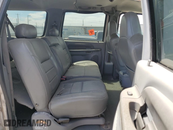 2004 Ford Excursion Special Serv с VIN 1FMNU41L74EA00849, выставлен на аукционе Copart как лот 56391645 с пробегом 258 656 миль миль и Списание • Salvage title. История ставок и продаж доступна на DreamBid. Изображение 11.