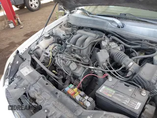 2006 Ford Taurus SE with VIN 1FAFP53U06A134825, listed as a IAAI auction lot 41540700 with 177,640 mi miles. Bid and sale history available at carsss.com. Image 10.