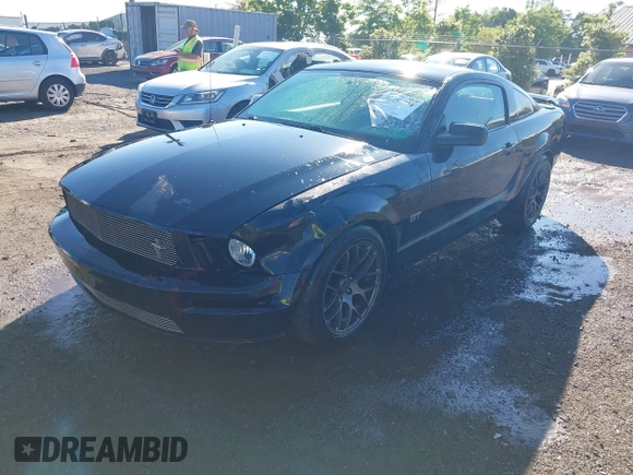 2007 Ford Mustang GT Deluxe с VIN 1ZVFT82H075309397, выставлен на аукционе IAAI как лот 42197424 с пробегом 279 403 миль миль и . История ставок и продаж доступна на DreamBid. Изображение 18.