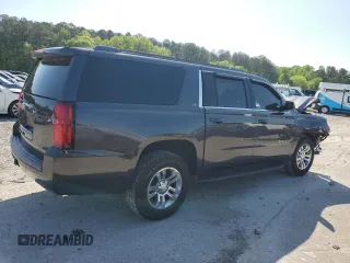 2017 Chevrolet Suburban LT z VIN 1GNSCHKC5HR329037, wystawiony jako Copart lot #52016315 z przebiegiem 215 859 mil mil oraz Szkoda całkowita • Salvage title. Historia ofert i sprzedaży dostępna na DreamBid. Obrazek 3.