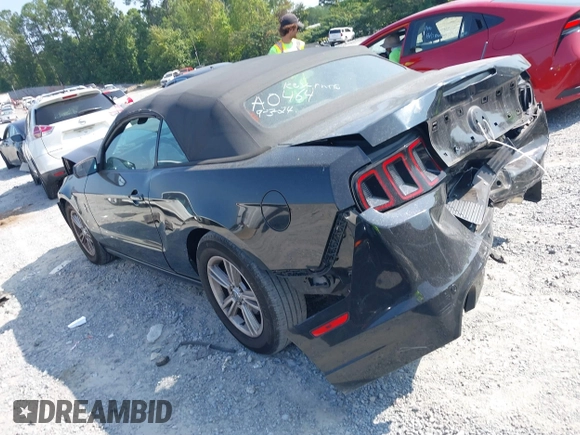 2014 Ford Mustang V6 with VIN 1ZVBP8EM1E5290464, listed as a IAAI auction lot 40291223 with 134,898 mi miles. Bid and sale history available at carsss.com. Image 3.