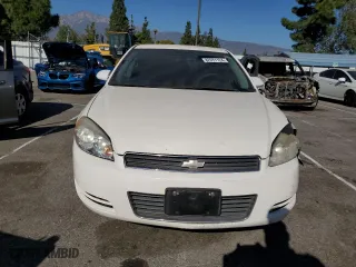 2008 Chevrolet Impala Police Police with VIN 2G1WS553X81252643, listed as a Copart auction lot 82031124 with 116,452 mi miles and Salvage Title. Bid and sale history available at carsss.com. Image 5.