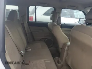2015 Jeep Patriot Sport with VIN 1C4NJPBB1FD152770, listed as a Copart auction lot 43058705 with 140,959 mi miles and Salvage Title. Bid and sale history available at carsss.com. Image 11.