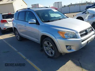 2009 Toyota RAV4 Sport with VIN JTMBK32V395083551, listed as a IAAI auction lot 41756324 with 159,196 mi miles and . Bid and sale history available at DreamBid. Image 1.