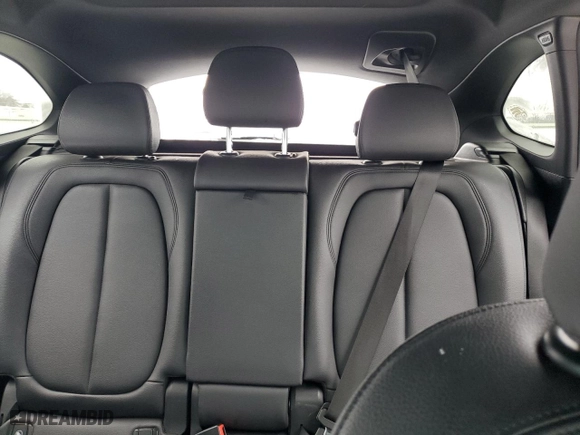 2019 BMW X1 xDrive28i with VIN WBXHT3C54K5L91407, listed as a Copart auction lot 84875904 with 97,304 mi miles and Salvage Title. Bid and sale history available at carsss.com. Image 10.