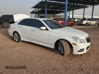 2013 Mercedes-Benz E 350 Luxury z VIN WDDHF5KB4DA721716, wystawiony jako Copart lot #58813455 z przebiegiem 48 933 mil mil oraz Szkoda całkowita • Salvage title. Historia ofert i sprzedaży dostępna na DreamBid. Obrazek 4.