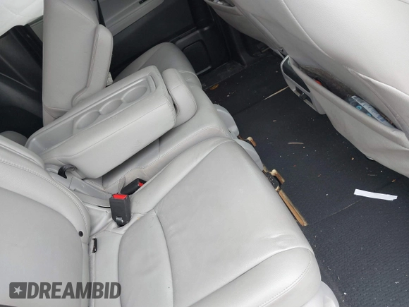 2020 Honda Odyssey EX-L with VIN 5FNRL6H70LB055122, listed as a IAAI auction lot 41620219 with 129,582 mi miles. Bid and sale history available at carsss.com. Image 8.