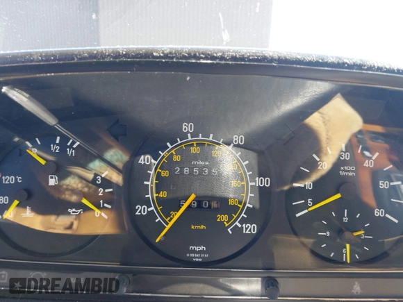 1985 Mercedes-Benz 300 with VIN WDBAB33C5FA218782, listed as a IAAI auction lot 41698746 with 285,352 mi miles and . Bid and sale history available at DreamBid. Image 7.