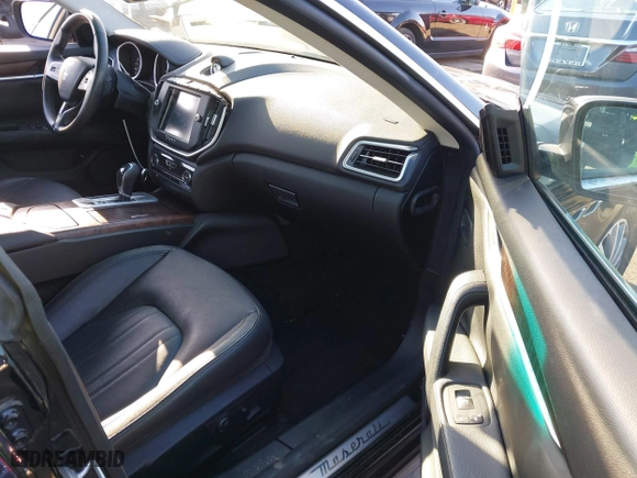 2014 Maserati Ghibli S Q4 with VIN ZAM57RTA2E1086046, listed as a IAAI auction lot 41846389 with 55,984 mi miles. Bid and sale history available at carsss.com. Image 5.