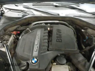 2011 BMW 5 Series 535i xDrive z VIN WBAFU7C57BC869742, wystawiony jako IAAI lot #43334710 z przebiegiem 69 056 mil mil oraz . Historia ofert i sprzedaży dostępna na DreamBid. Obrazek 12.