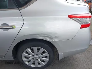 2015 Nissan Sentra SV z VIN 3N1AB7AP9FY319370, wystawiony jako IAAI lot #42098193 z przebiegiem 95 099 mil mil oraz . Historia ofert i sprzedaży dostępna na DreamBid. Obrazek 16.