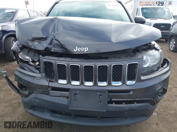 2014 Jeep Compass Sport with VIN 1C4NJCBB4ED789823, listed as a IAAI auction lot 41215251 with 152,709 mi miles. Bid and sale history available at carsss.com. Image 13.