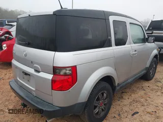 2006 Honda Element EX-P with VIN 5J6YH18776L011372, listed as a IAAI auction lot 41933833 with 117,190 mi miles and . Bid and sale history available at DreamBid. Image 4.