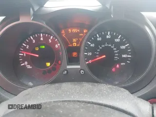 2015 Nissan Juke SL z VIN JN8AF5MV2FT564248, wystawiony jako IAAI lot #41249927 z przebiegiem 91 954 mil mil oraz . Historia ofert i sprzedaży dostępna na DreamBid. Obrazek 7.