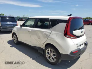 2020 Kia Soul LX with VIN KNDJ23AUXL7057528, listed as a Copart auction lot 51939754 with 84,122 mi miles and Salvage Title. Bid and sale history available at carsss.com. Image 2.