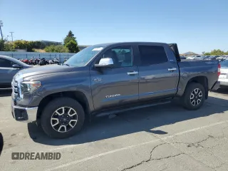 2018 Toyota Tundra SR5 with VIN 5TFHY5F16JX742579, listed as a Copart auction lot 61462715 with 92,893 mi miles and Salvage title. Bid and sale history available at DreamBid. Image 1.
